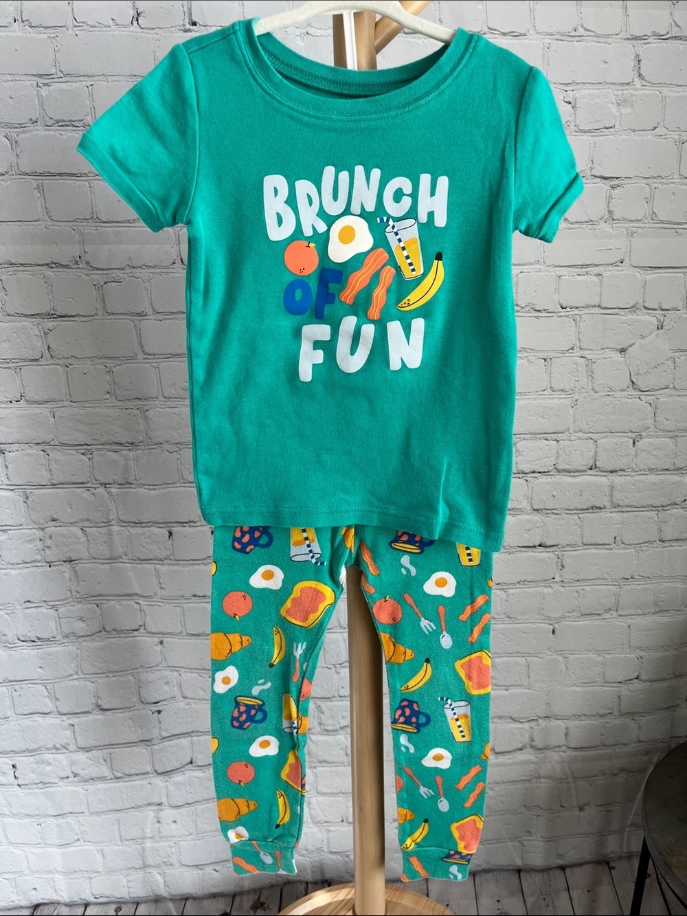 ⭐️⭐️ PICK 5 / $20 Old Navy Breakfast Food Pajama Set 4T